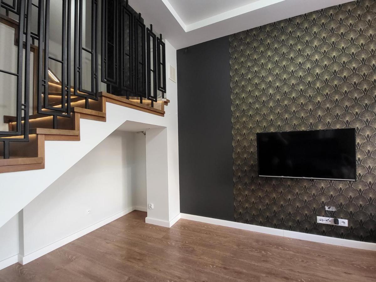 Radlinska 21 Folwark Apartment เคียลเซ ภายนอก รูปภาพ